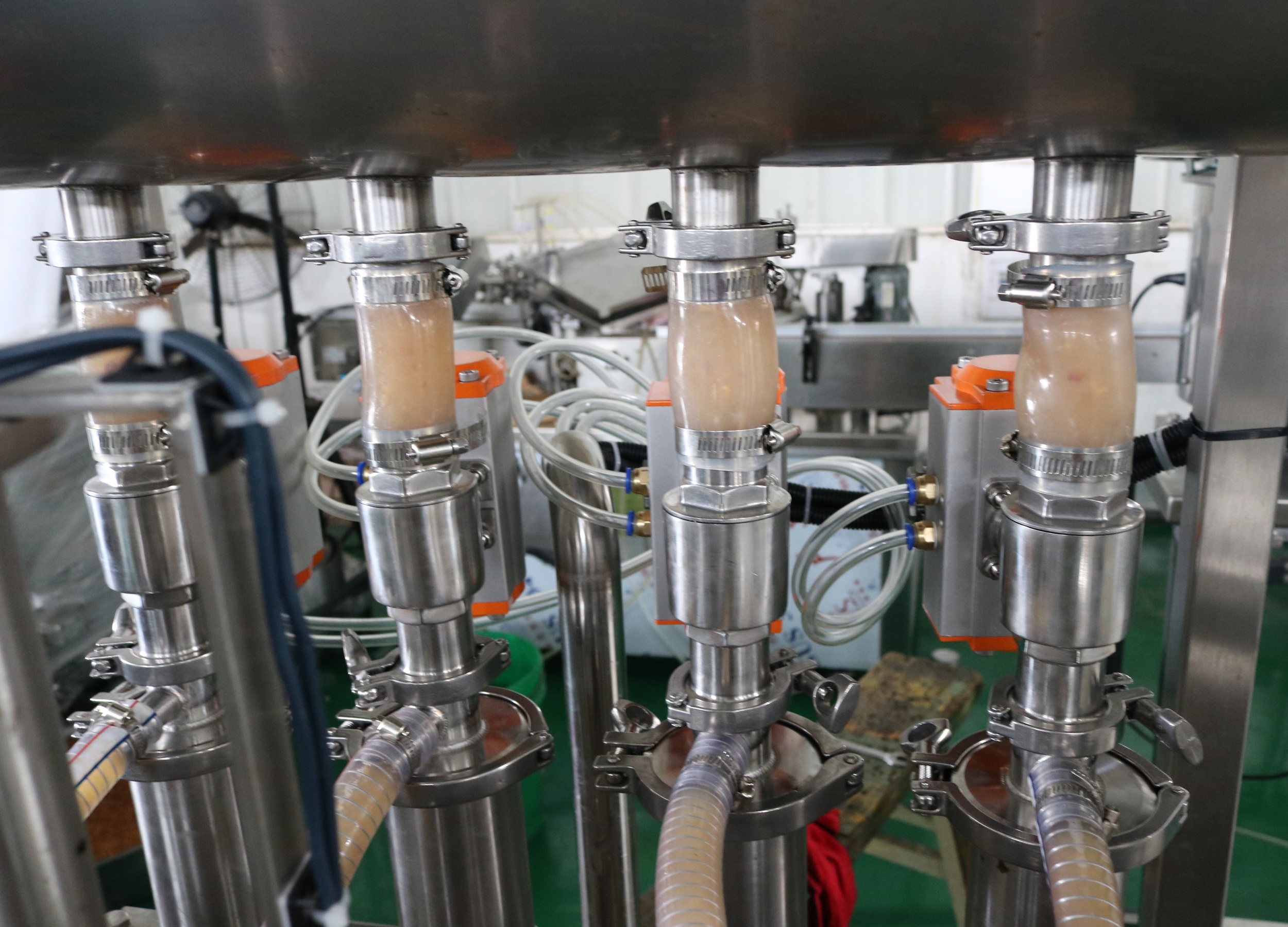 High Loading Position Filling Machine, Liquid Filling Machine