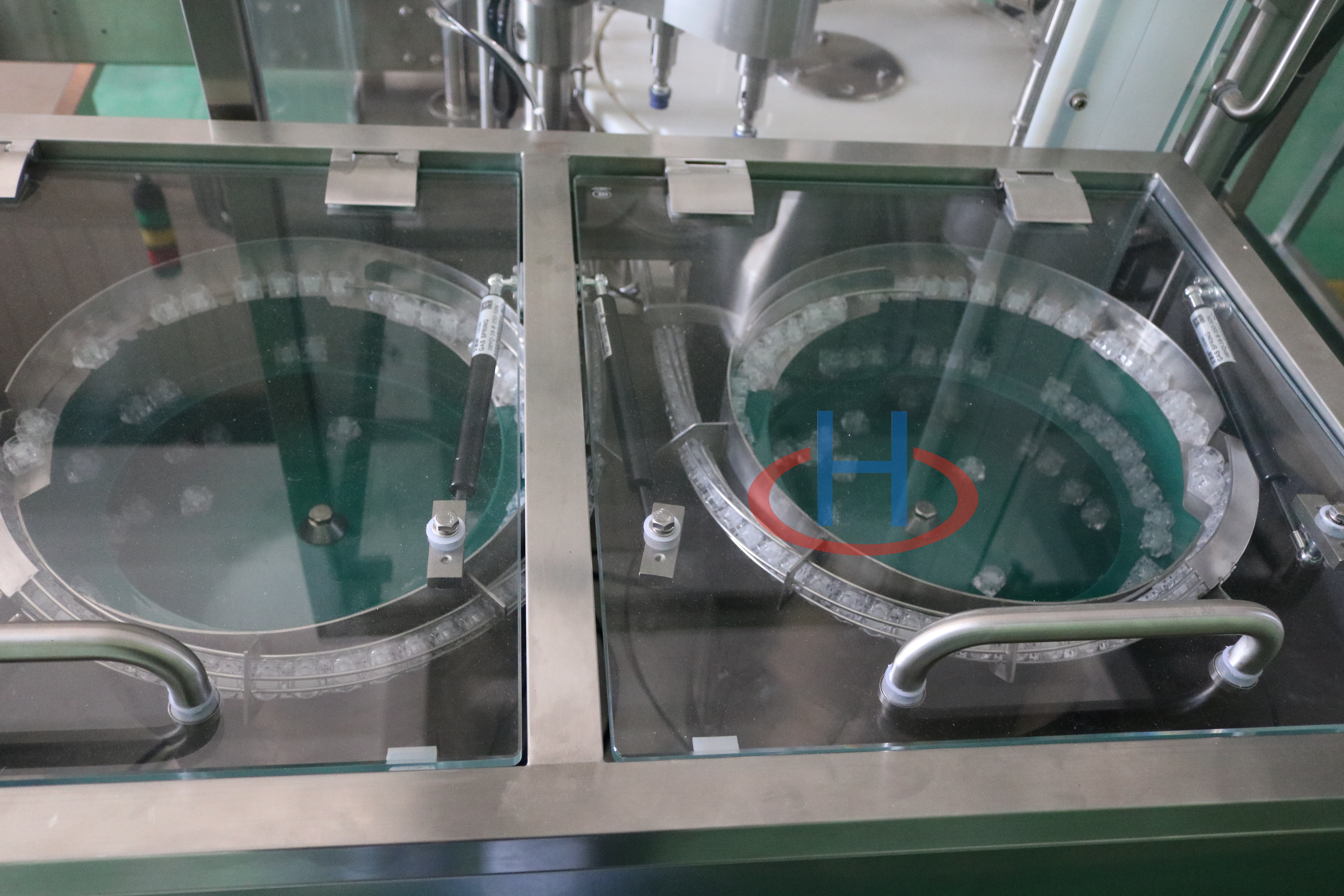 Powder Filling Machine, Powder Filling Production Line, Labeling Machine, Labeler Model No. HCFGX-90