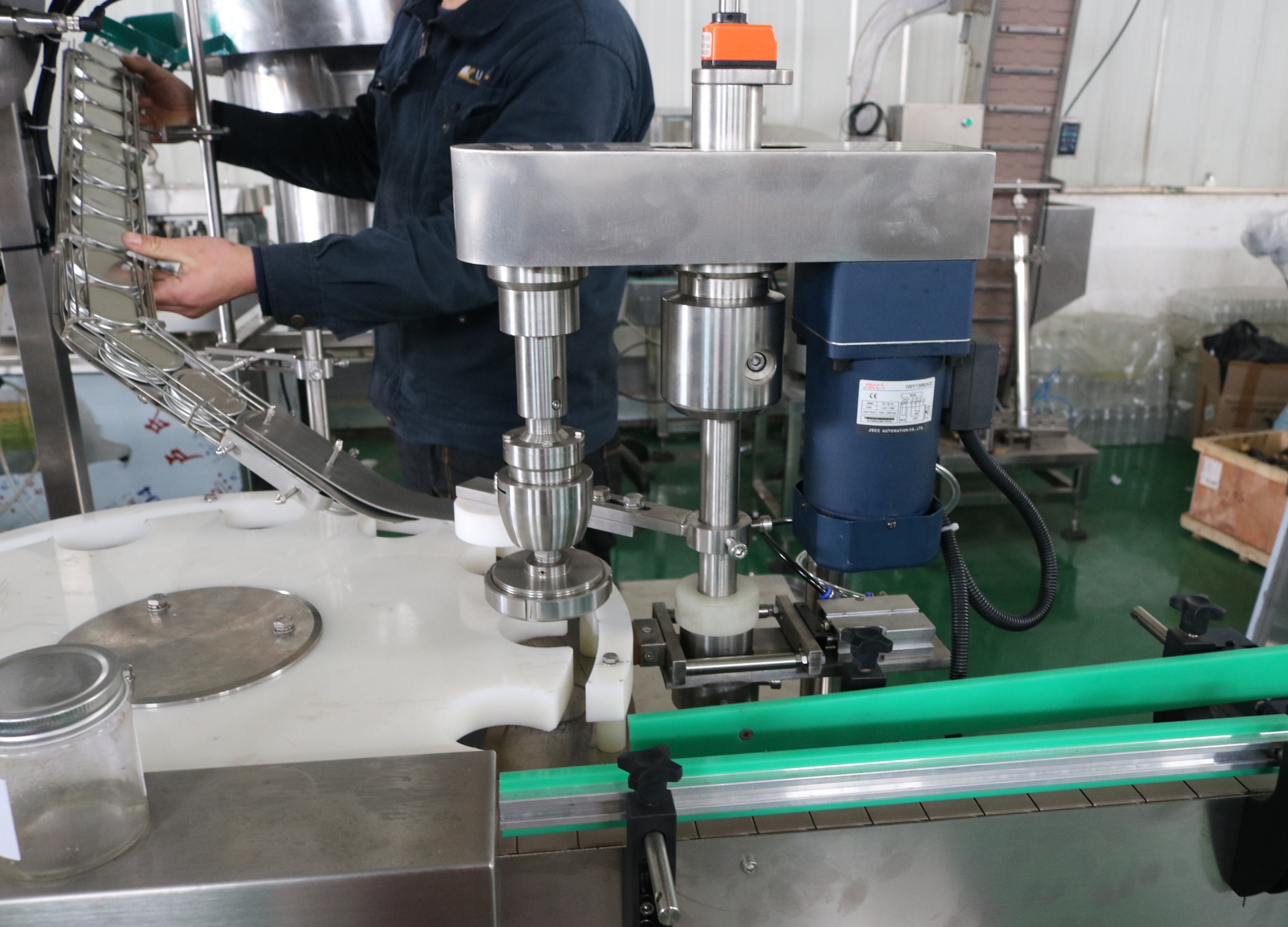 High Loading Position Filling Machine, Liquid Filling Machine