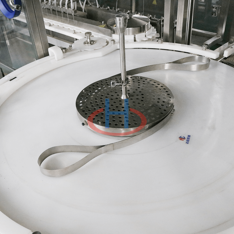 Tracking Filling Machine