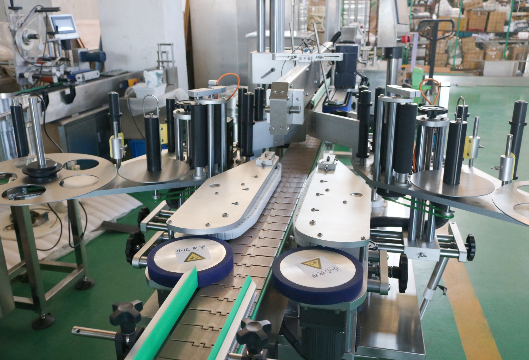 Double Sided Labeling Machine