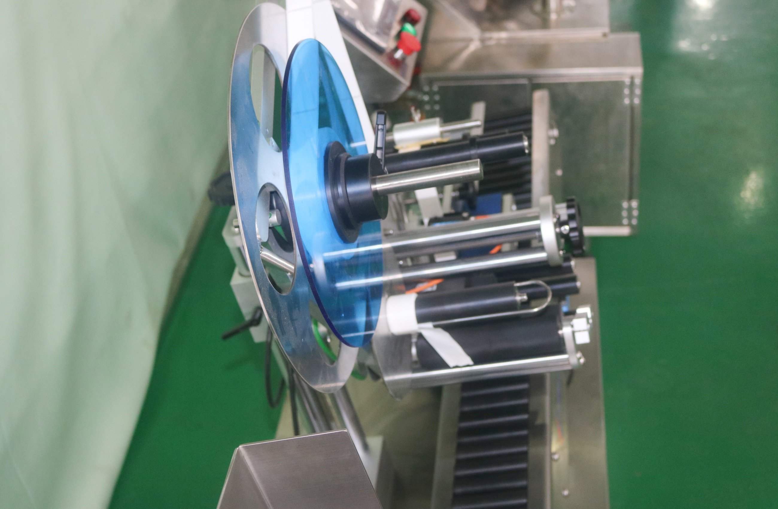 Horizontal Self-adhesive Labeling Machine, Oral Liquid Labeling Machine